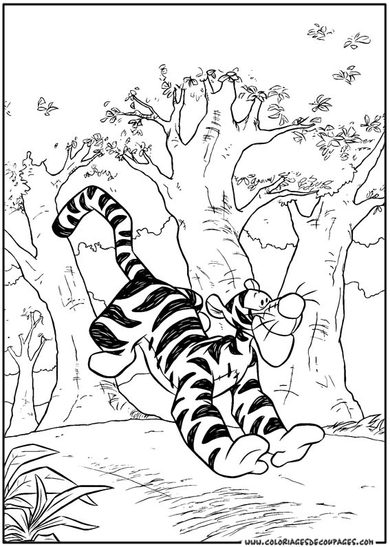 Free printable Winnie the Pooh coloring page #28768 from Cartoon Characters collection