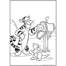 Winnie the Pooh (Cartoon Characters) coloring page #28754 to print and color