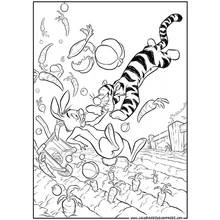 Winnie the Pooh (Cartoon Characters) coloring page #28778 to print and color
